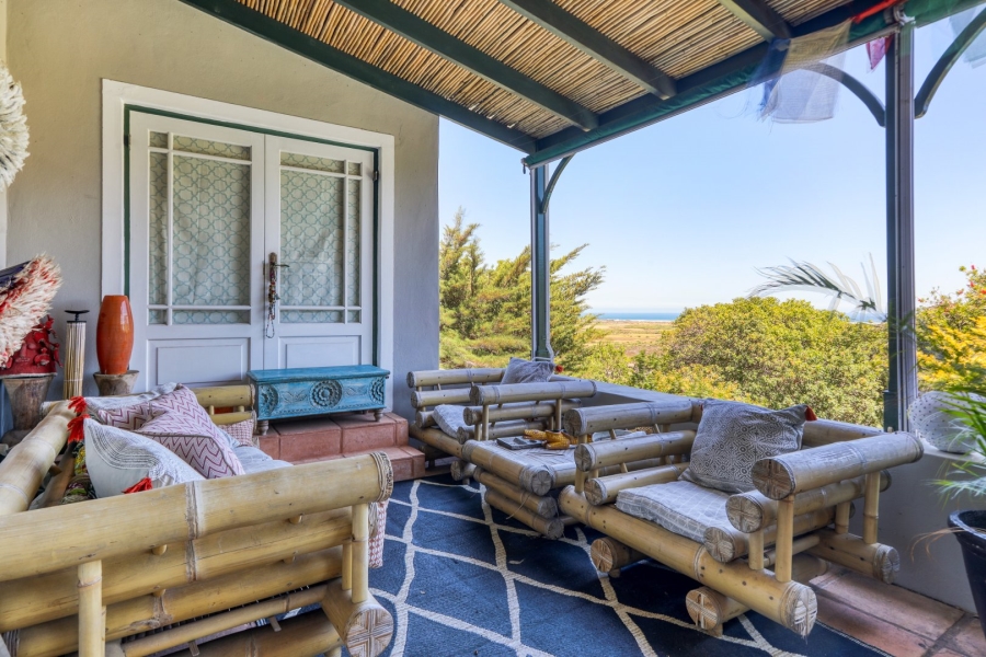 7 Bedroom Property for Sale in Crofters Valley Western Cape